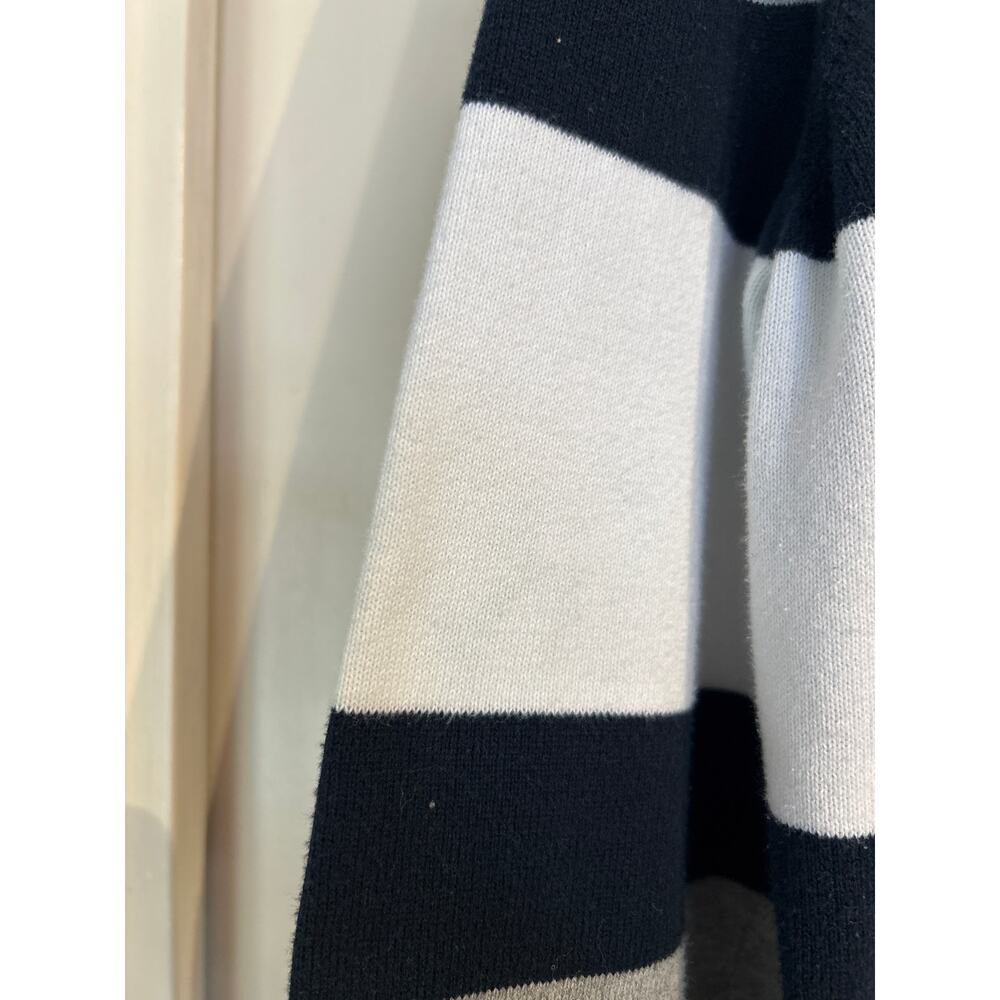 Tommy Hilfiger VNeck Color Block Sweater - Picture 4 of 5